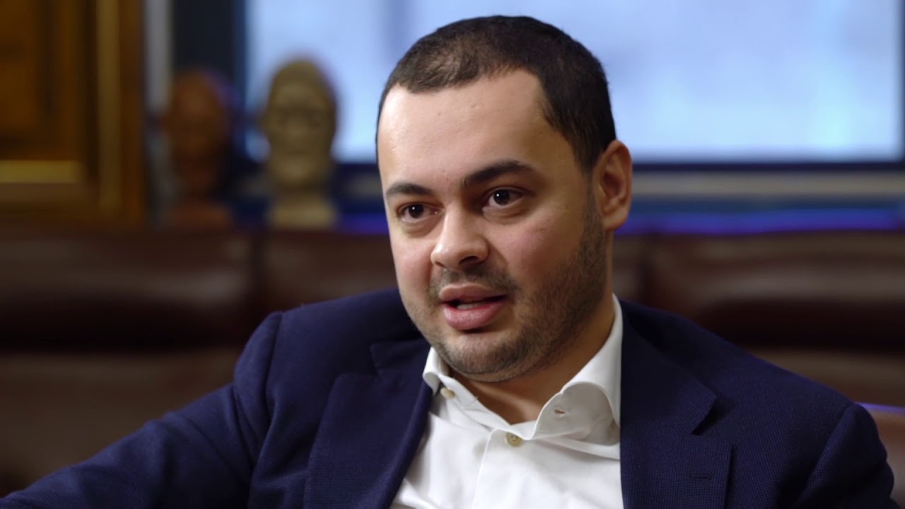 Хто такий Сєяр Куршутов